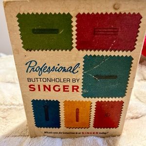 Professional Buttonholer & discs with instruct. Book!  Rare. See box photos!